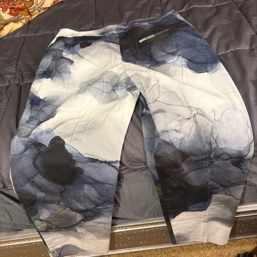 Ellender Pants - Picture 7 of 10